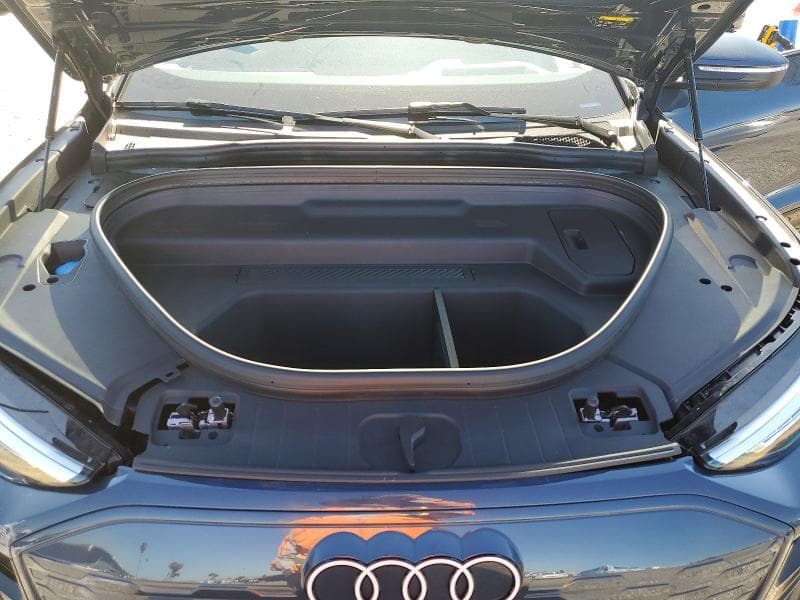 2025 AUDI Q6 E-TRON PREMIUM PLUS 12