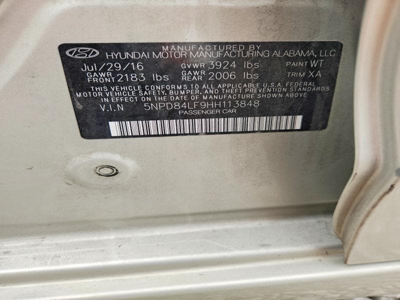 2017 HYUNDAI ELANTRA SE 13