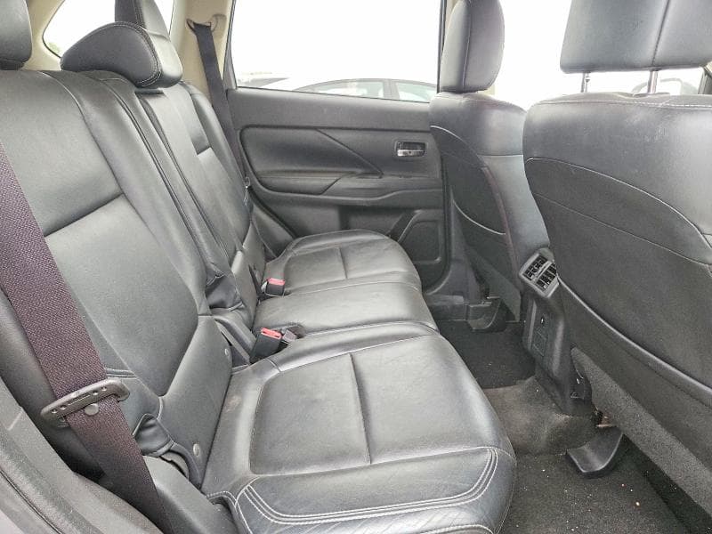 2019 MITSUBISHI OUTLANDER SE 10