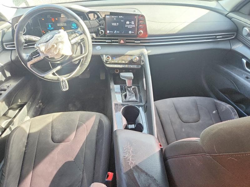 2022 HYUNDAI ELANTRA SEL 8