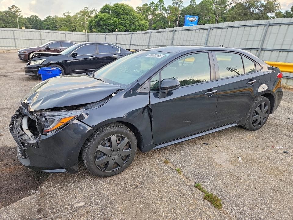 2021 TOYOTA COROLLA LE - 1