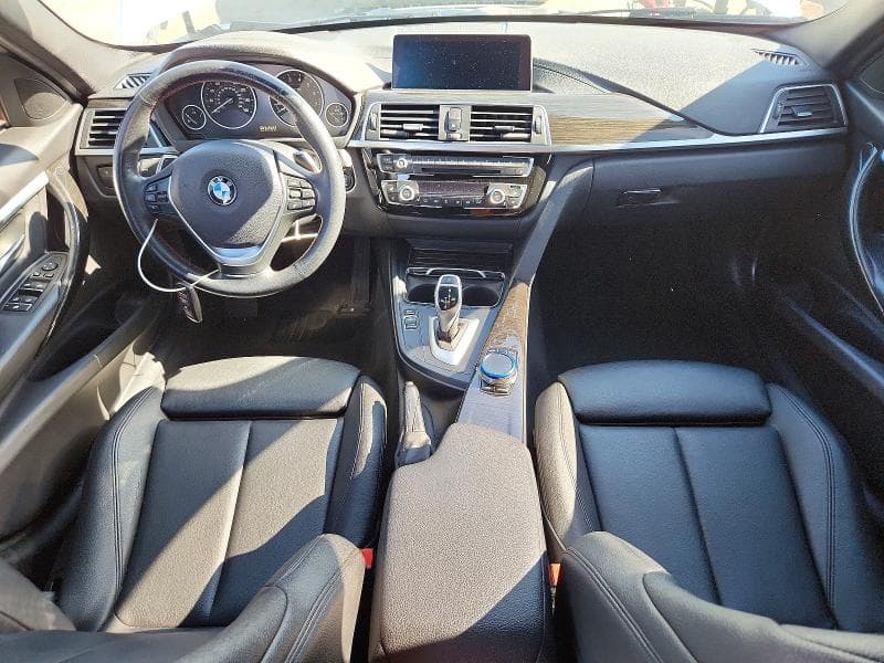 2018 BMW 330 I 8