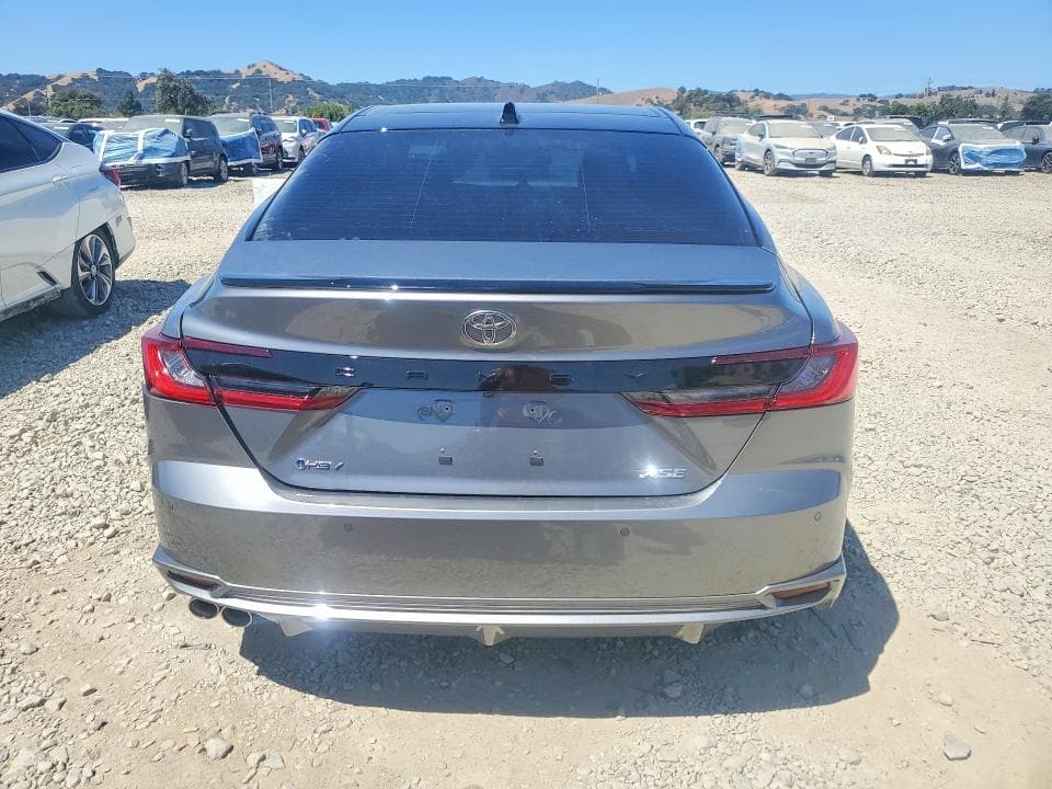 2026 TOYOTA CAMRY XSE 6