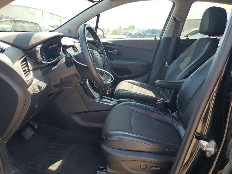 2020 CHEVROLET TRAX 1LT 7
