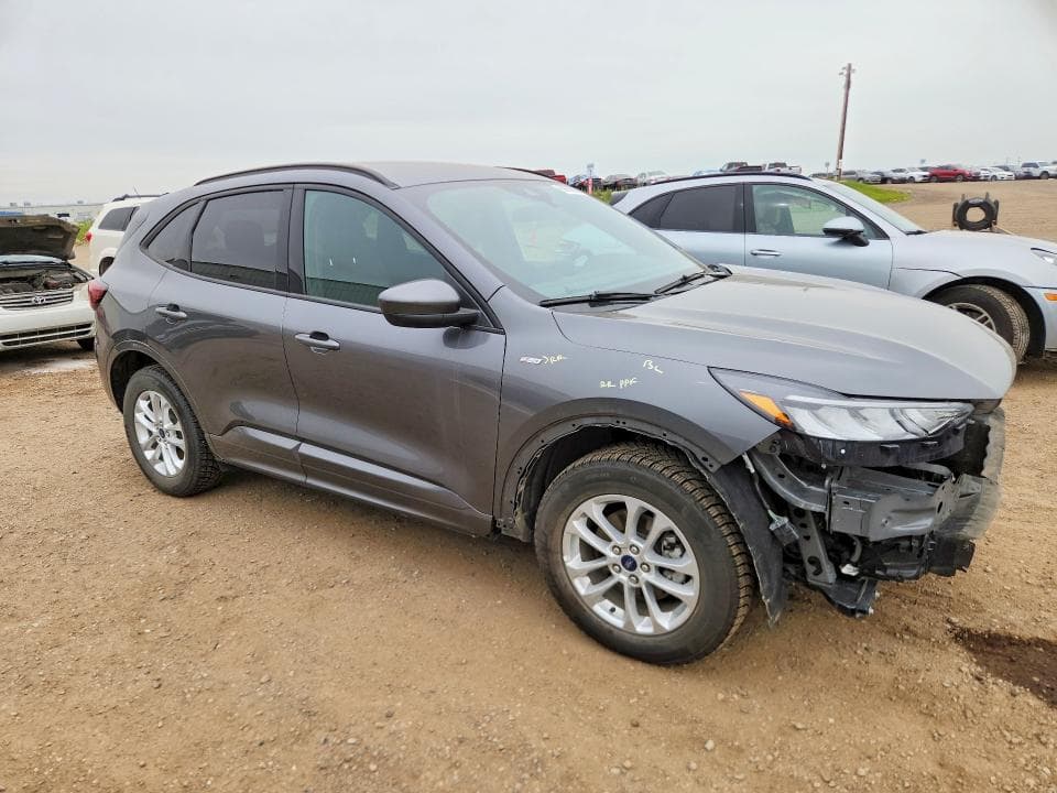 2023 FORD ESCAPE ST LINE SELECT 4