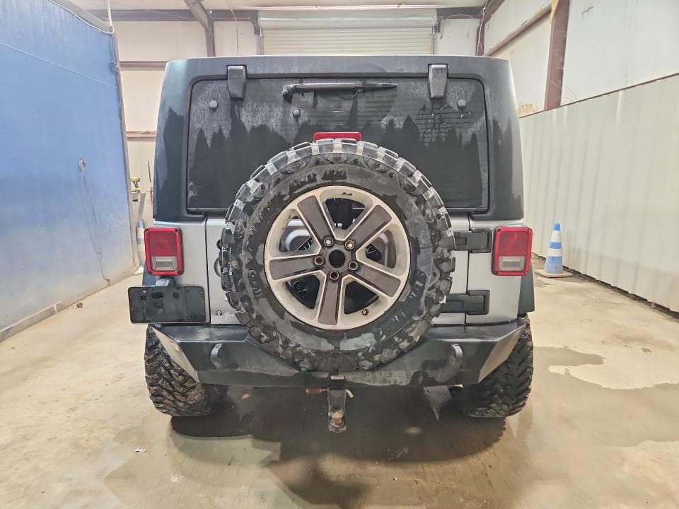 2017 JEEP WRANGLER UNLIMITED SPORT 6