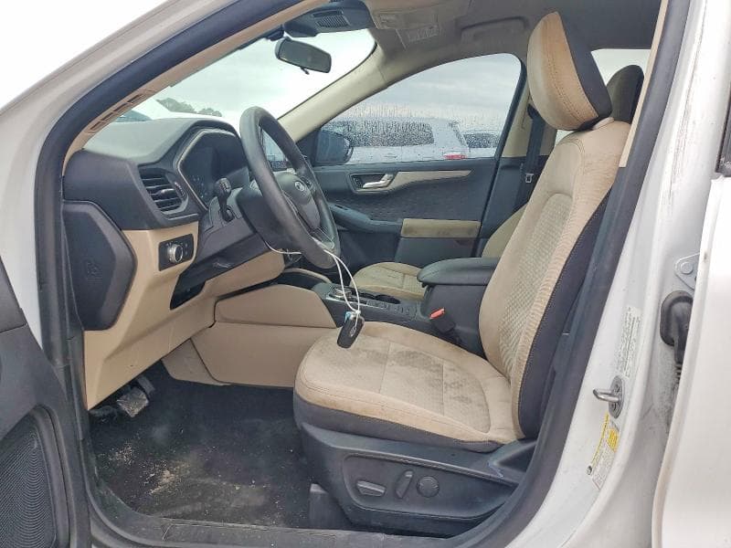 2020 FORD ESCAPE SE 7