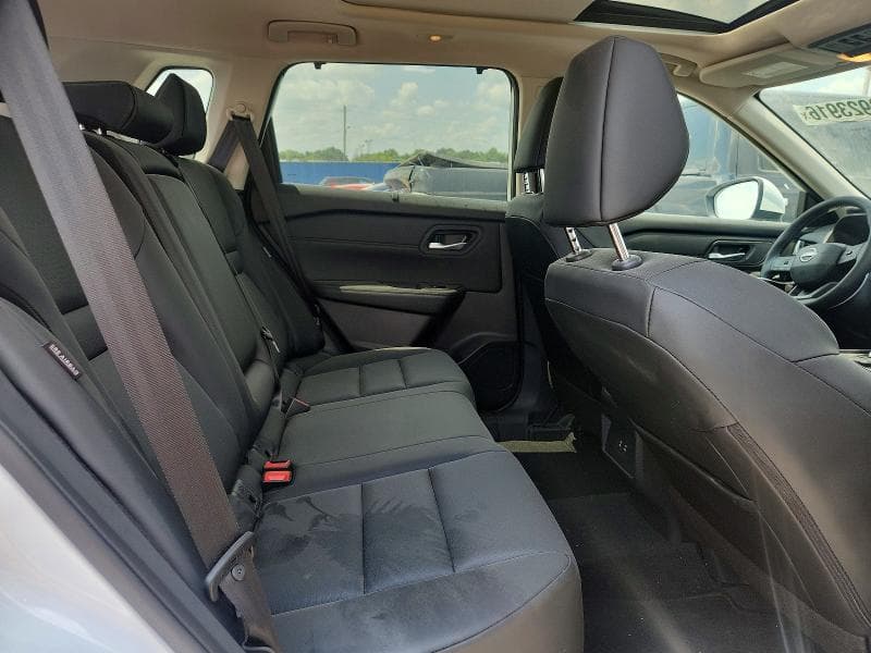 2026 NISSAN ROGUE SV 11