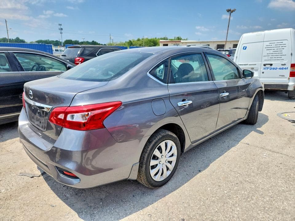 2019 NISSAN SENTRA S 3