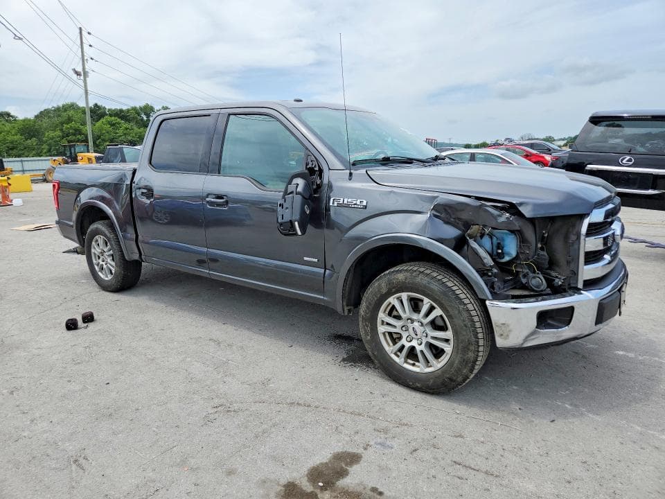 2017 FORD F150 SUPERCREW 4