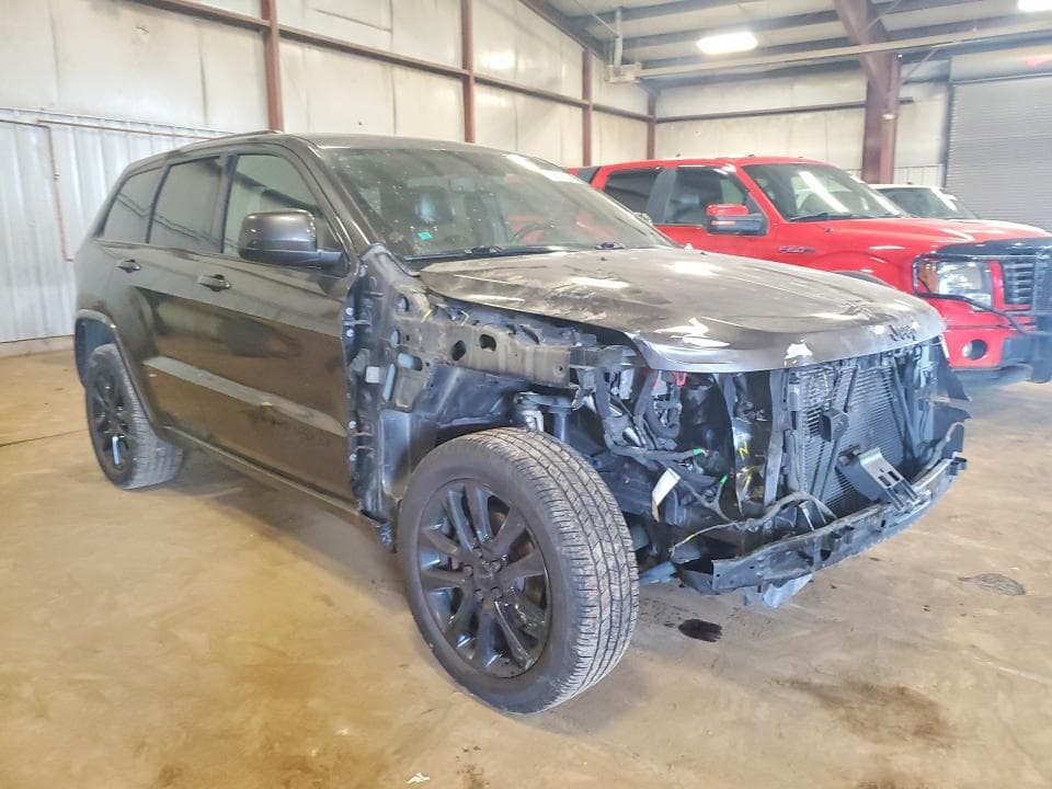 2020 JEEP GRAND CHEROKEE LAREDO 4