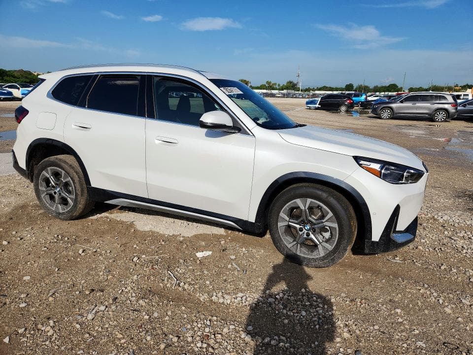 2026 BMW X1 XDRIVE28I 4