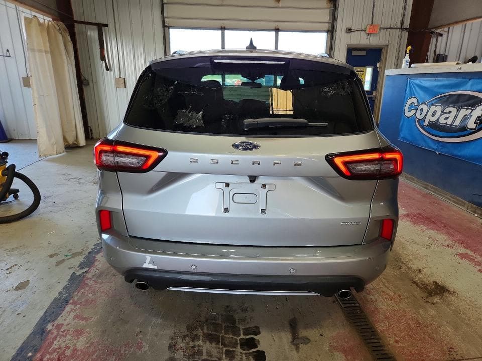 2024 FORD ESCAPE ST LINE 6