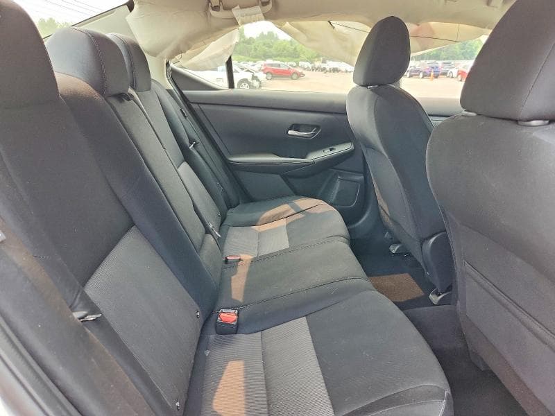 2021 NISSAN SENTRA SV 10