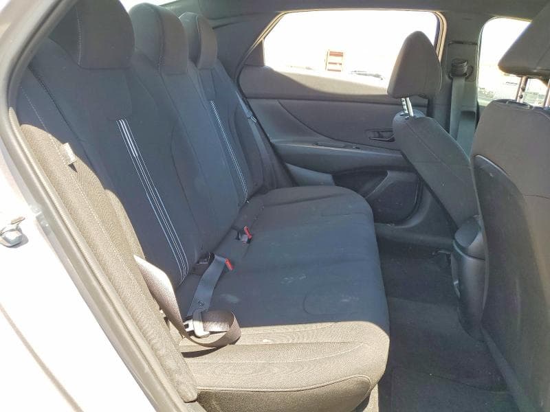 2025 HYUNDAI ELANTRA SEL SPORT 10