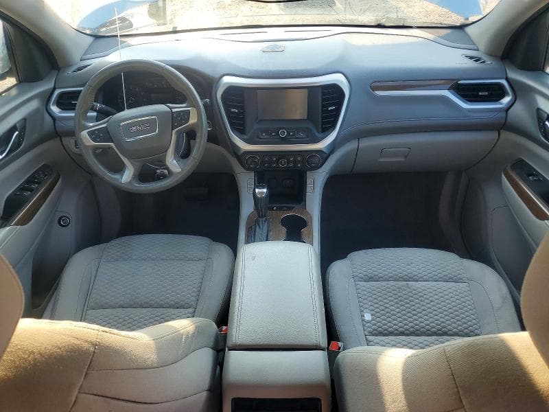2017 GMC ACADIA SLE 8
