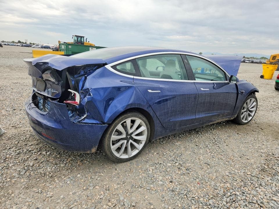 2020 TESLA MODEL 3 3