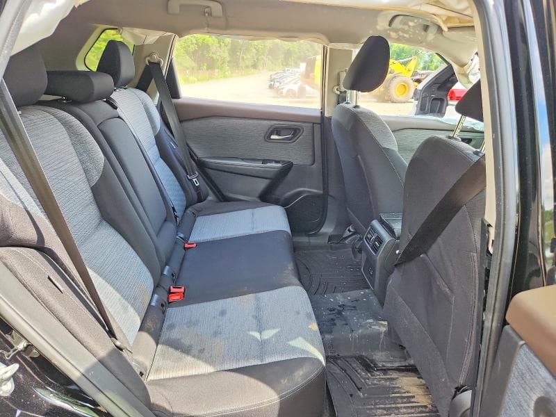 2023 NISSAN ROGUE SV 11