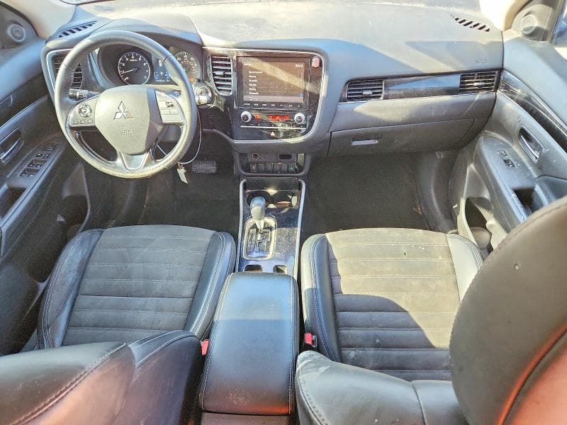 2020 MITSUBISHI OUTLANDER SE 8