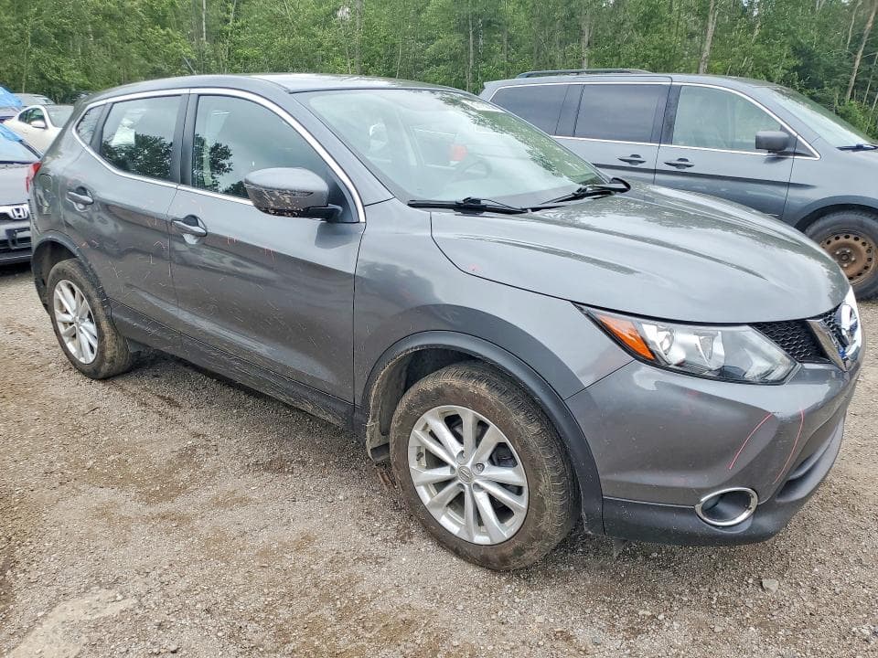 2017 NISSAN ROGUE SPORT S 4