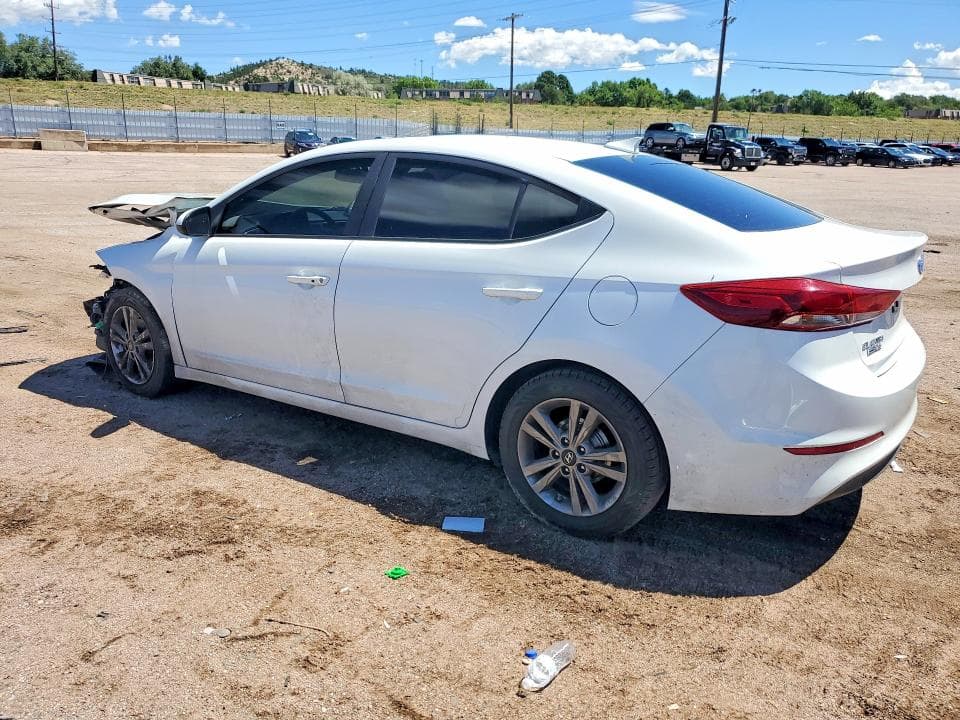 2017 HYUNDAI ELANTRA 2