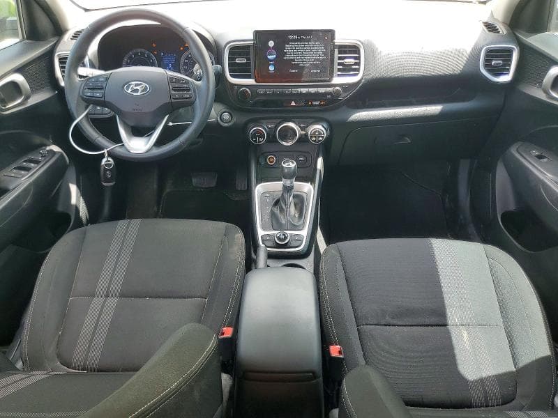 2021 HYUNDAI VENUE SEL 8