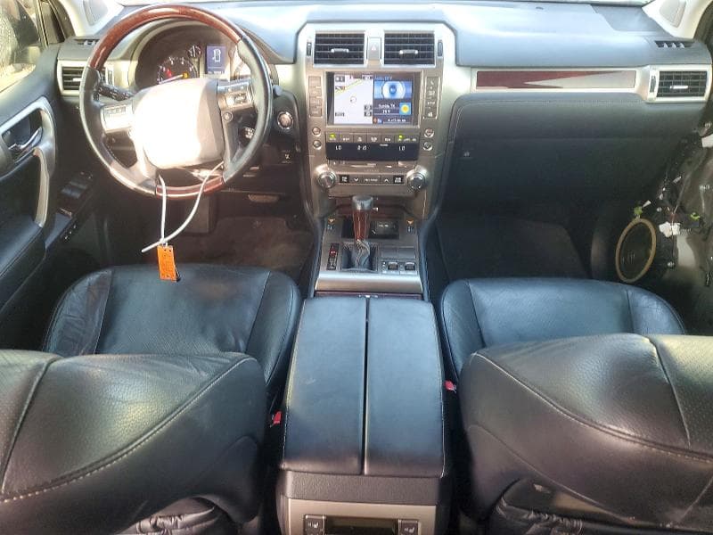 2017 LEXUS GX 460 8