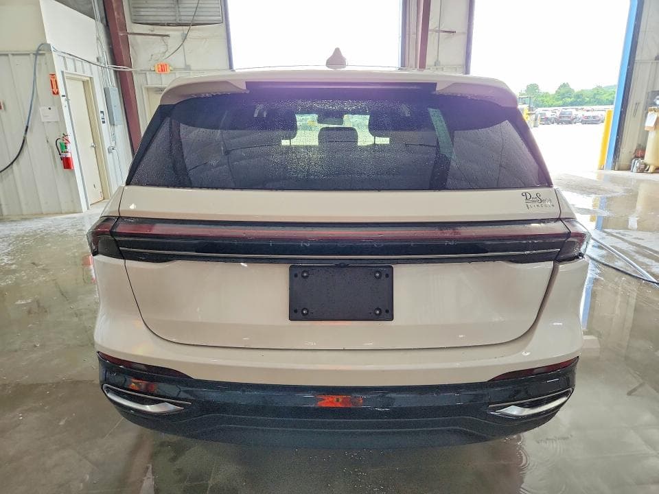 2024 LINCOLN NAUTILUS PREMIERE 6