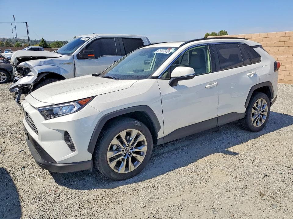 2019 TOYOTA RAV4 XLE PREMIUM - 1