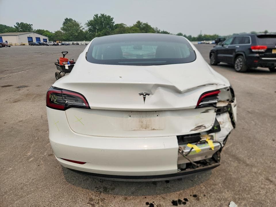 2021 TESLA MODEL 3 6