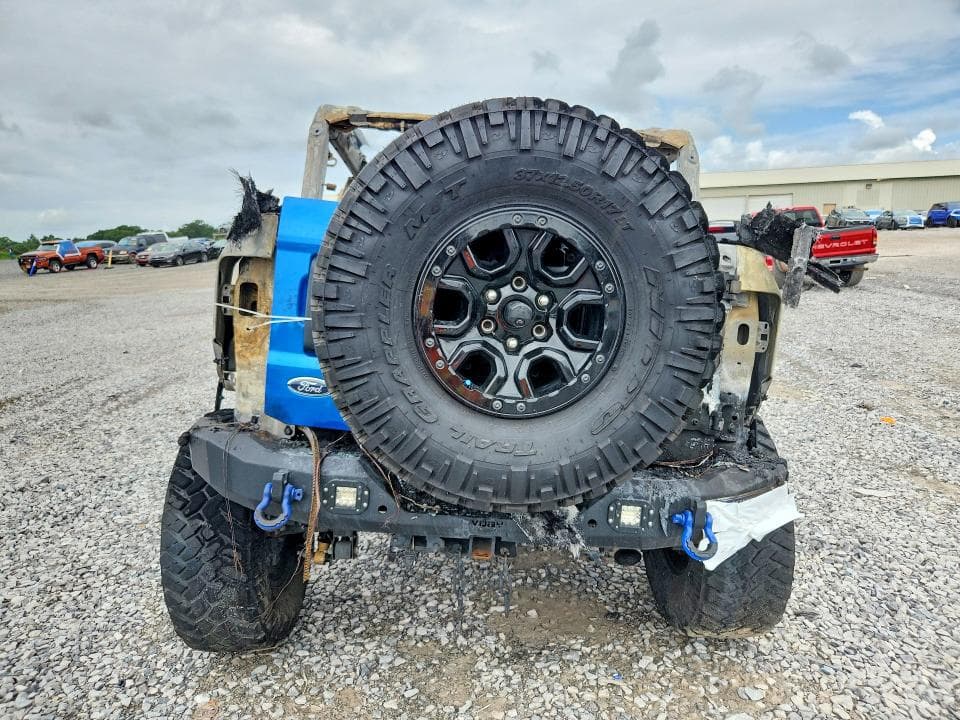 2023 FORD BRONCO BASE 6