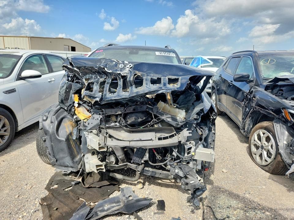 2019 JEEP CHEROKEE LATITUDE PLUS 5