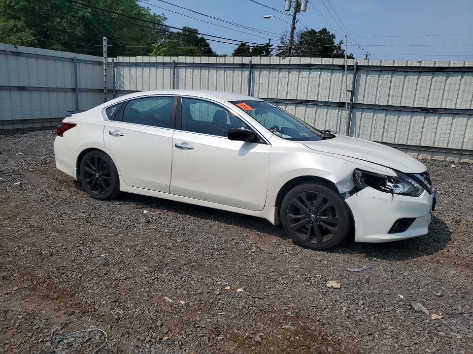 2017 NISSAN ALTIMA 2.5 SR 4