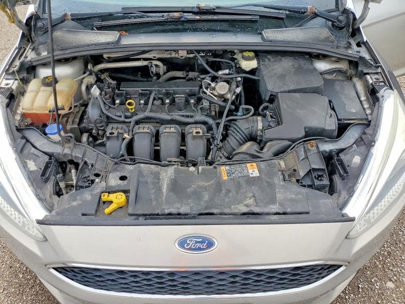 2017 FORD FOCUS SE 11