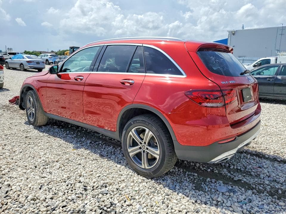 2022 MERCEDES-BENZ GLC 300 2