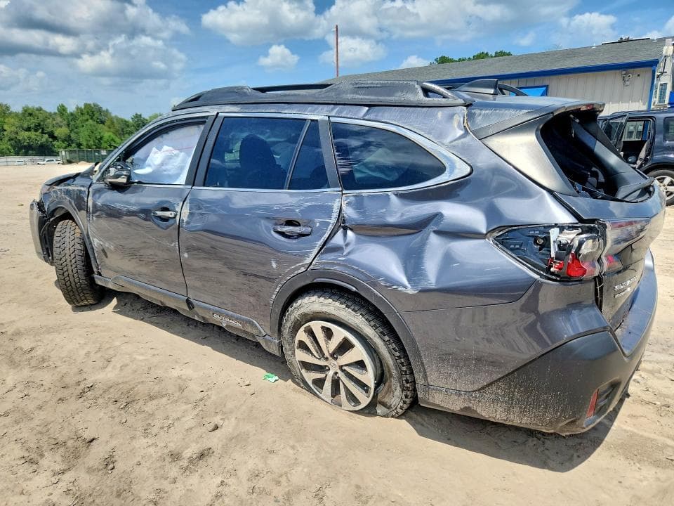2022 SUBARU OUTBACK PREMIUM 2