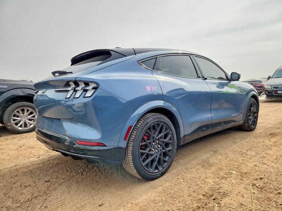2023 FORD MUSTANG MACH-E GT 3