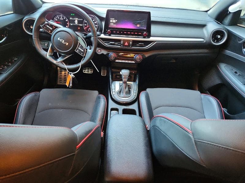 2023 KIA FORTE GT 8