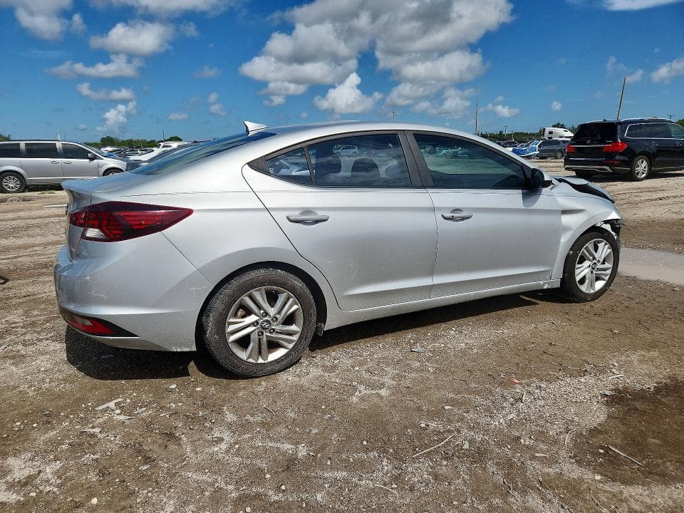 2019 HYUNDAI ELANTRA VALUE EDITION 3