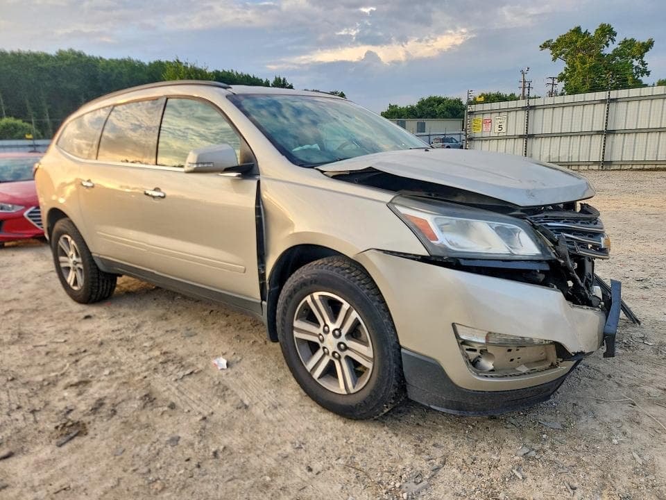 2017 CHEVROLET TRAVERSE LT 4