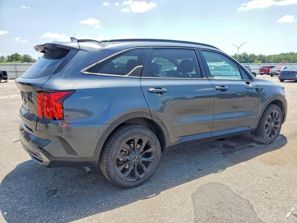 2022 KIA SORENTO SX 3