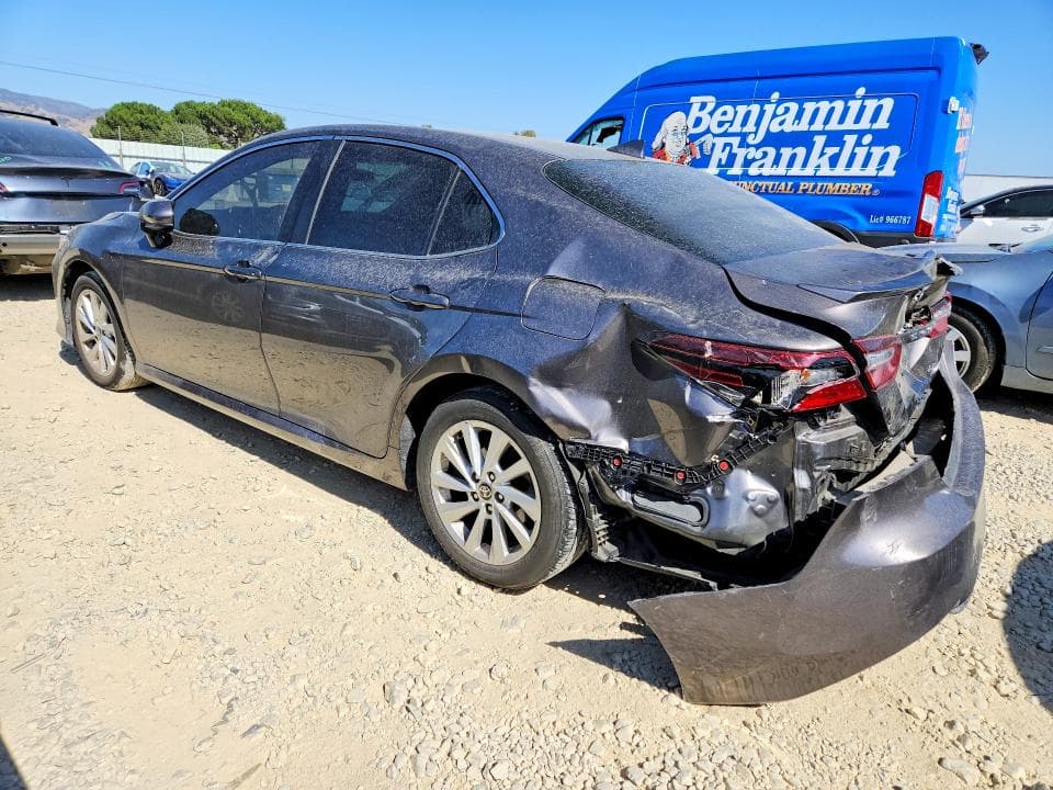 2024 TOYOTA CAMRY LE 2