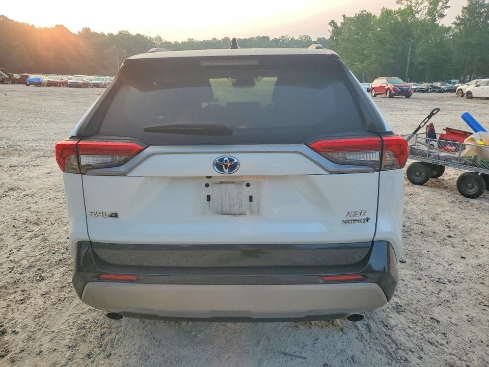2023 TOYOTA RAV4 XSE 6