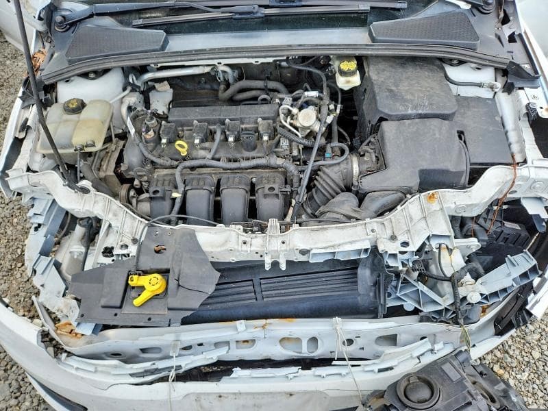 2017 FORD FOCUS SE 11