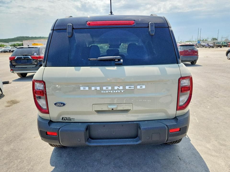 2025 FORD BRONCO SPORT OUTER BANKS 6