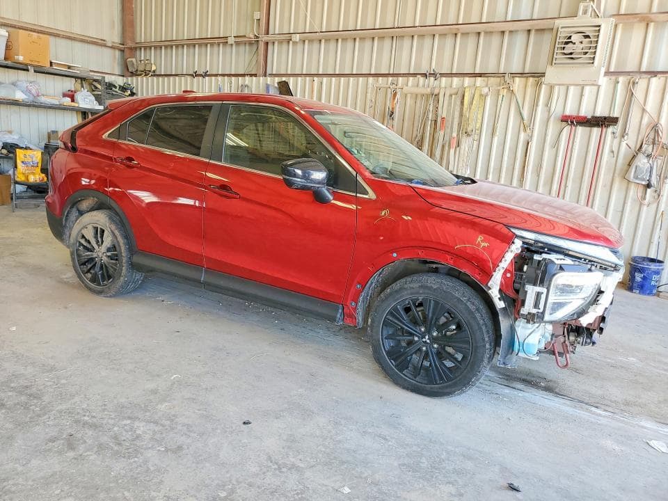 2022 MITSUBISHI ECLIPSE CROSS LE 4