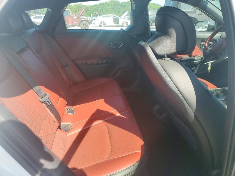 2025 KIA K4 GT LINE 10