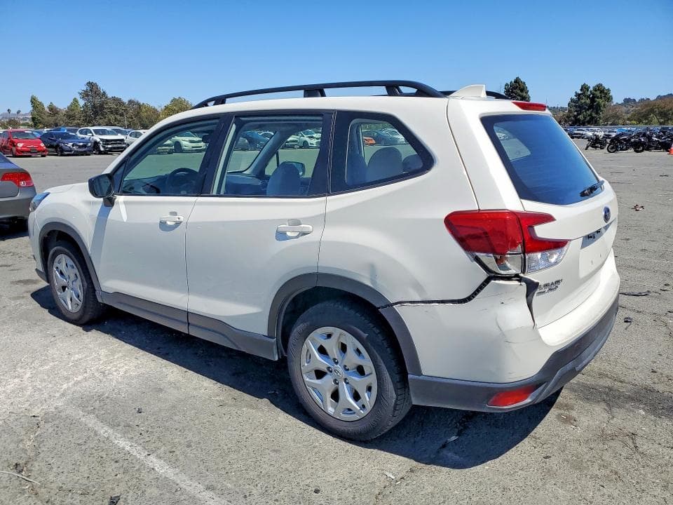 2022 SUBARU FORESTER 2