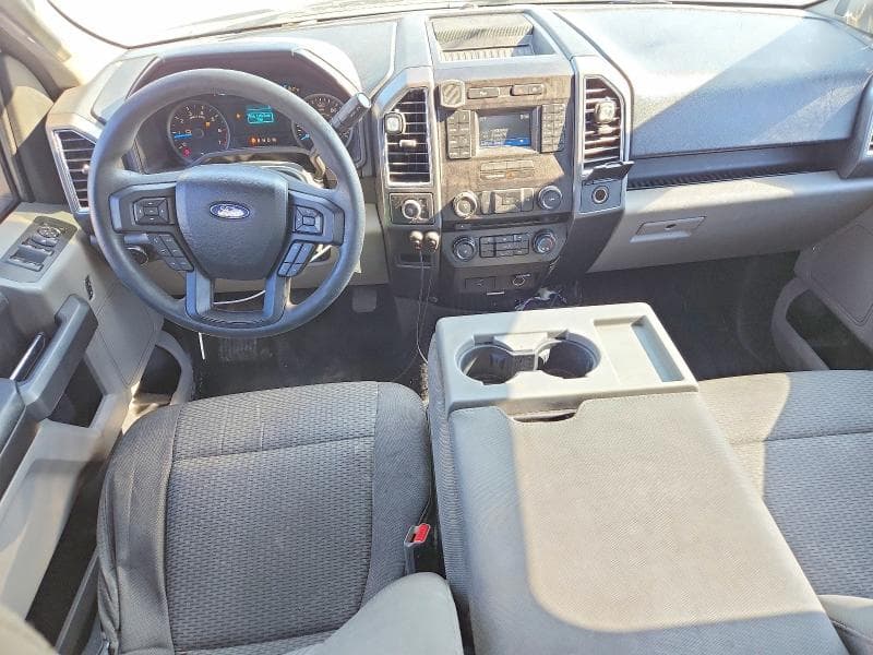 2017 FORD F150 SUPERCREW 8