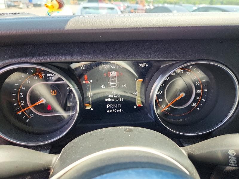 2020 JEEP WRANGLER UNLIMITED SAHARA 9